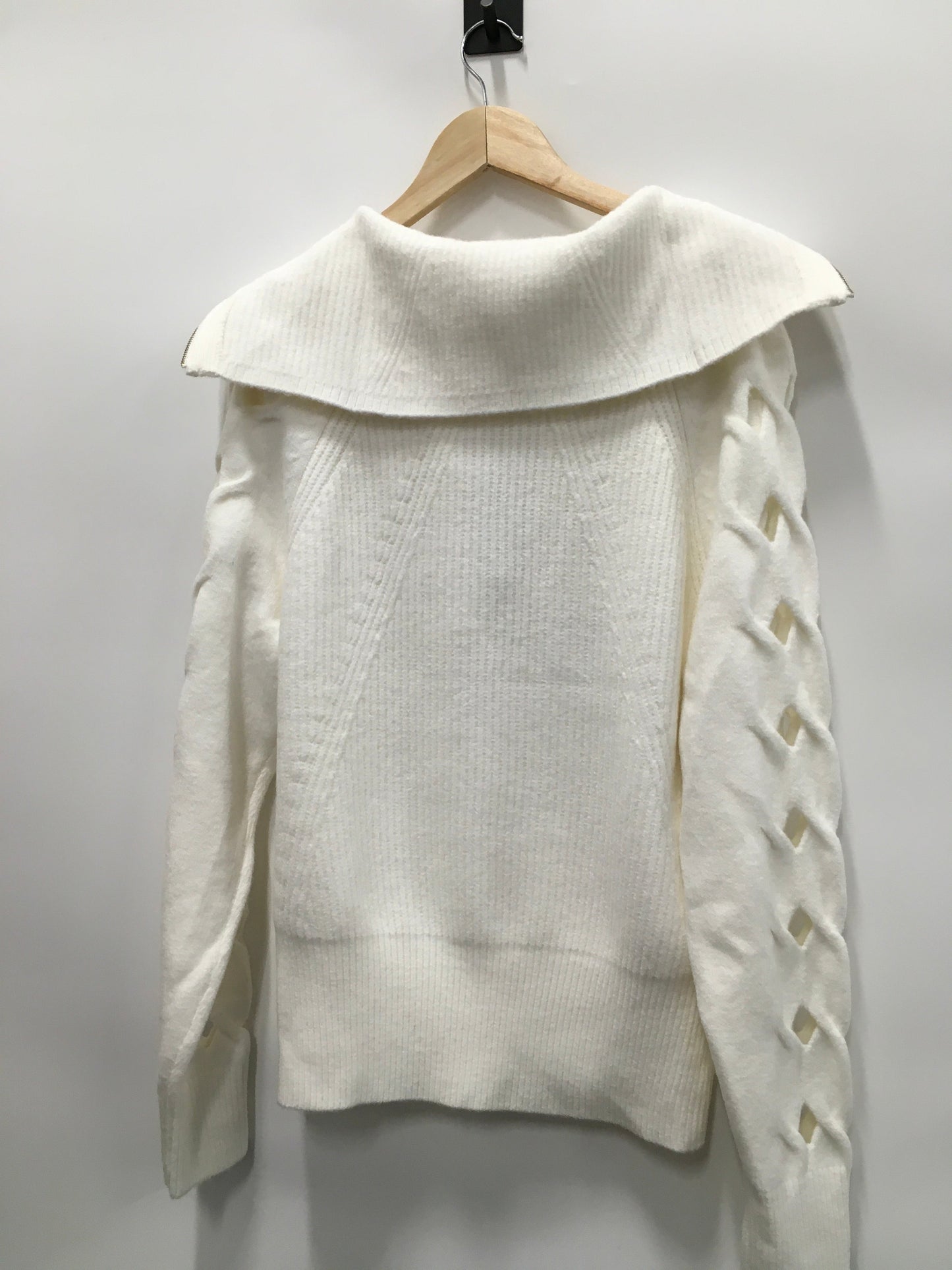 Sweater By White House Black Market In off White, Size: L