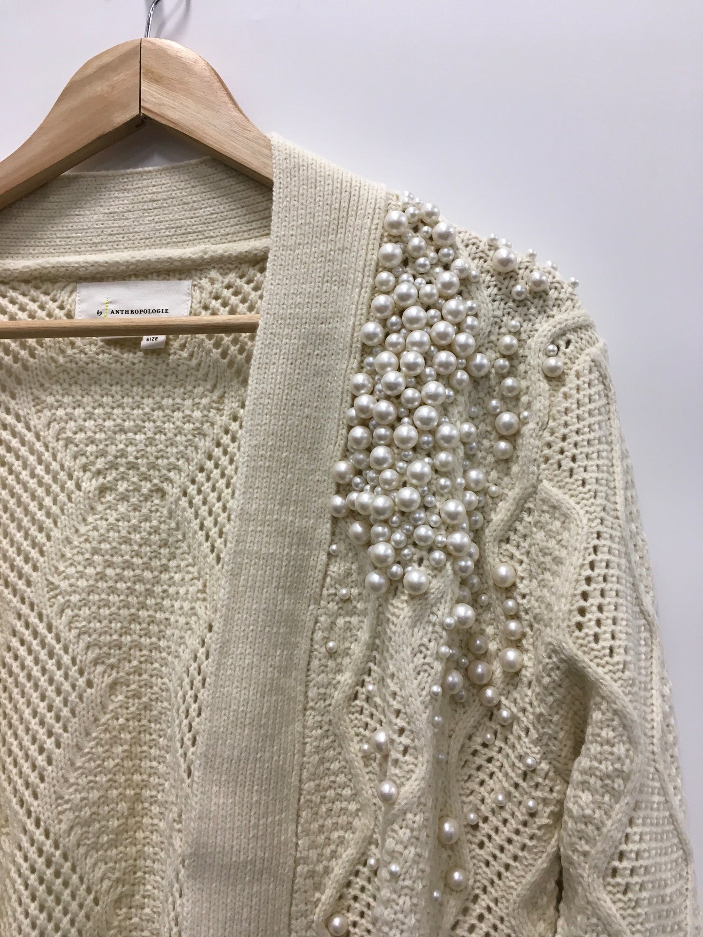 Sweater Cardigan By Anthropologie In Cream, Size: Osfm