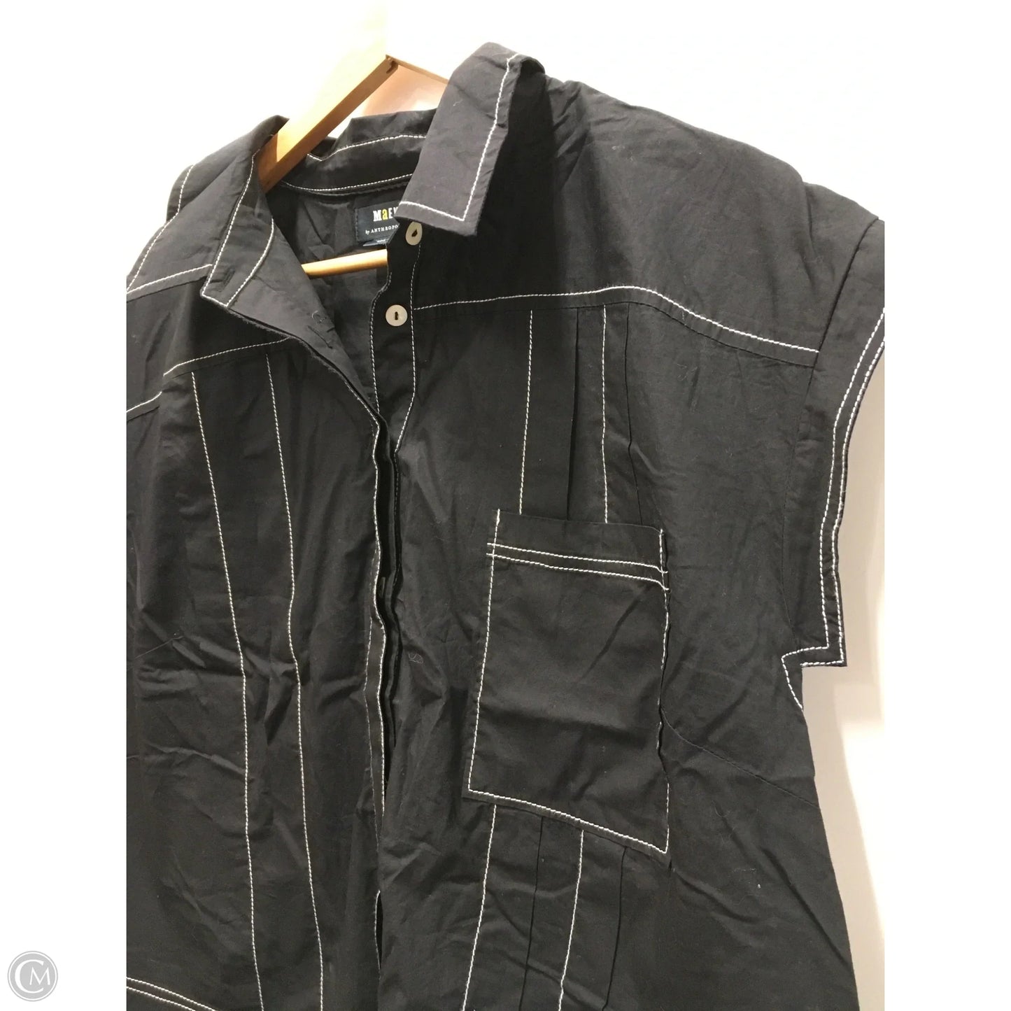 Top Short Sleeve By Maeve In Black, Size: Xl