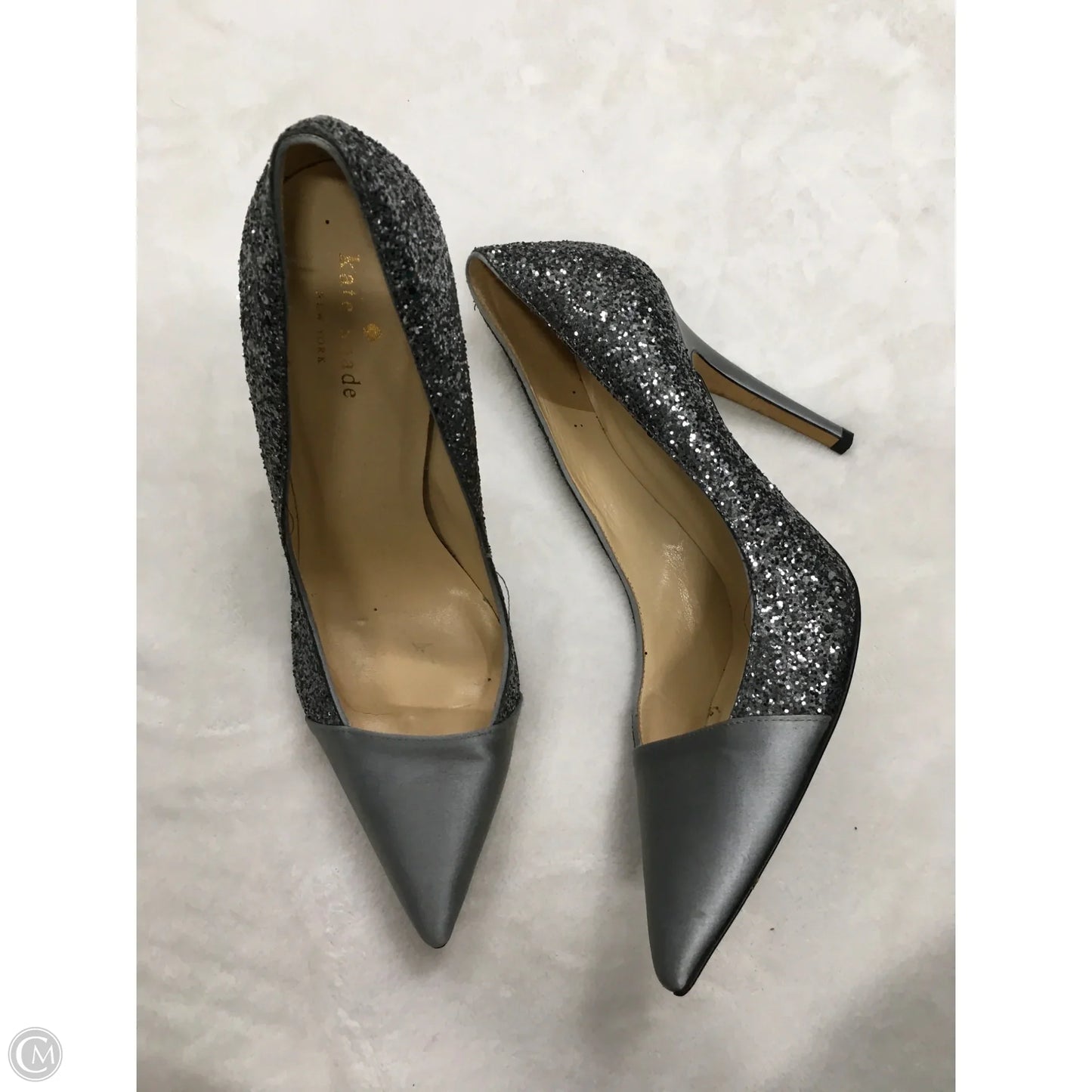 Shoes Designer By Kate Spade In Silver, Size: 8.5