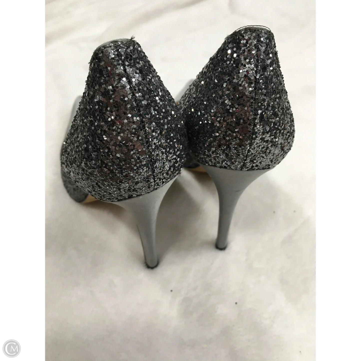 Shoes Designer By Kate Spade In Silver, Size: 8.5