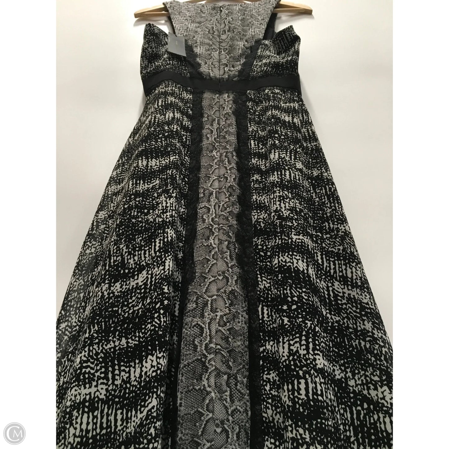 Dress Casual Maxi By Bcbgmaxazria In Black & White, Size: M