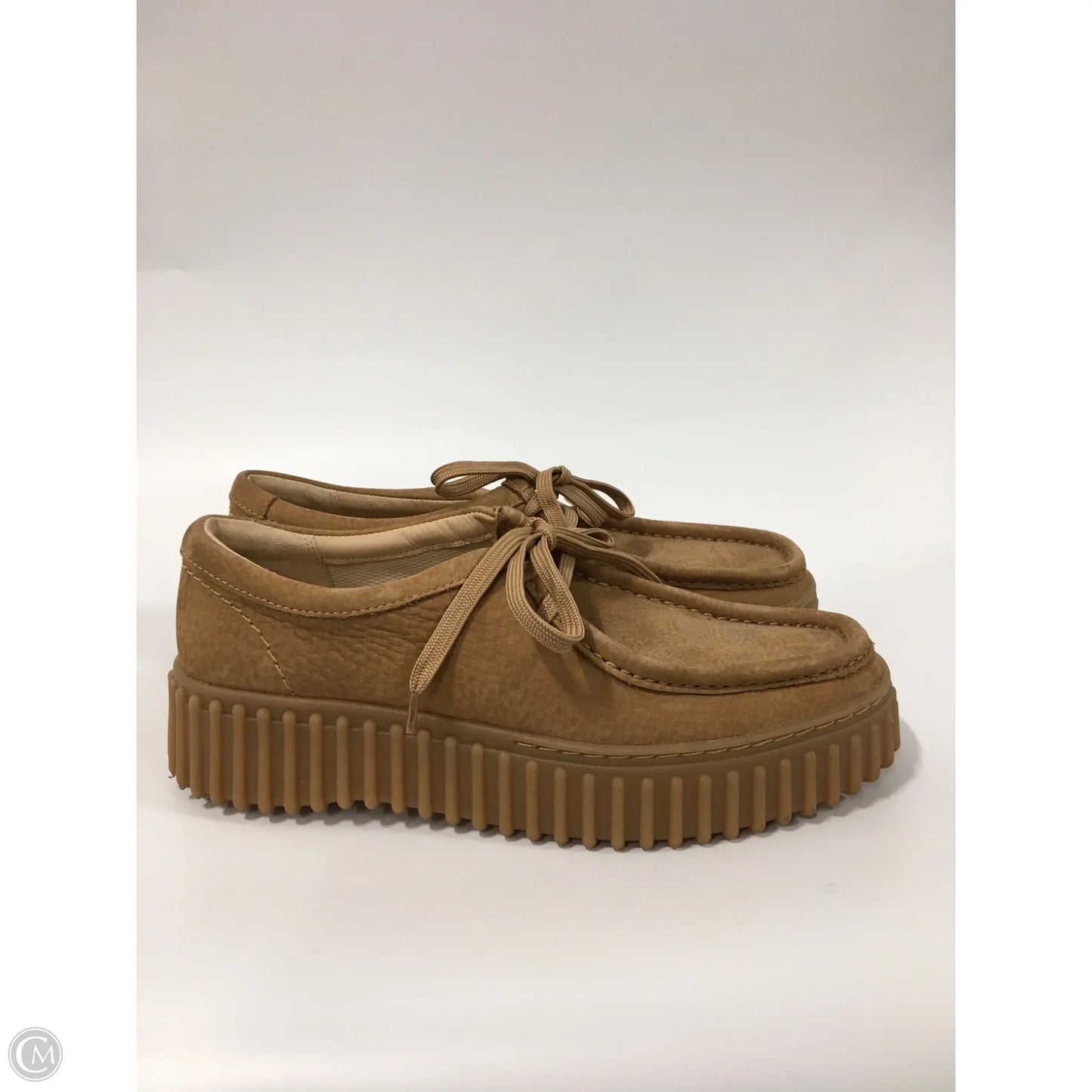 Shoes Flats By Clarks In Tan, Size: 9