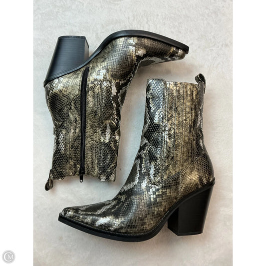 Boots Ankle Heels By Aldo In Snakeskin Print, Size: 7.5
