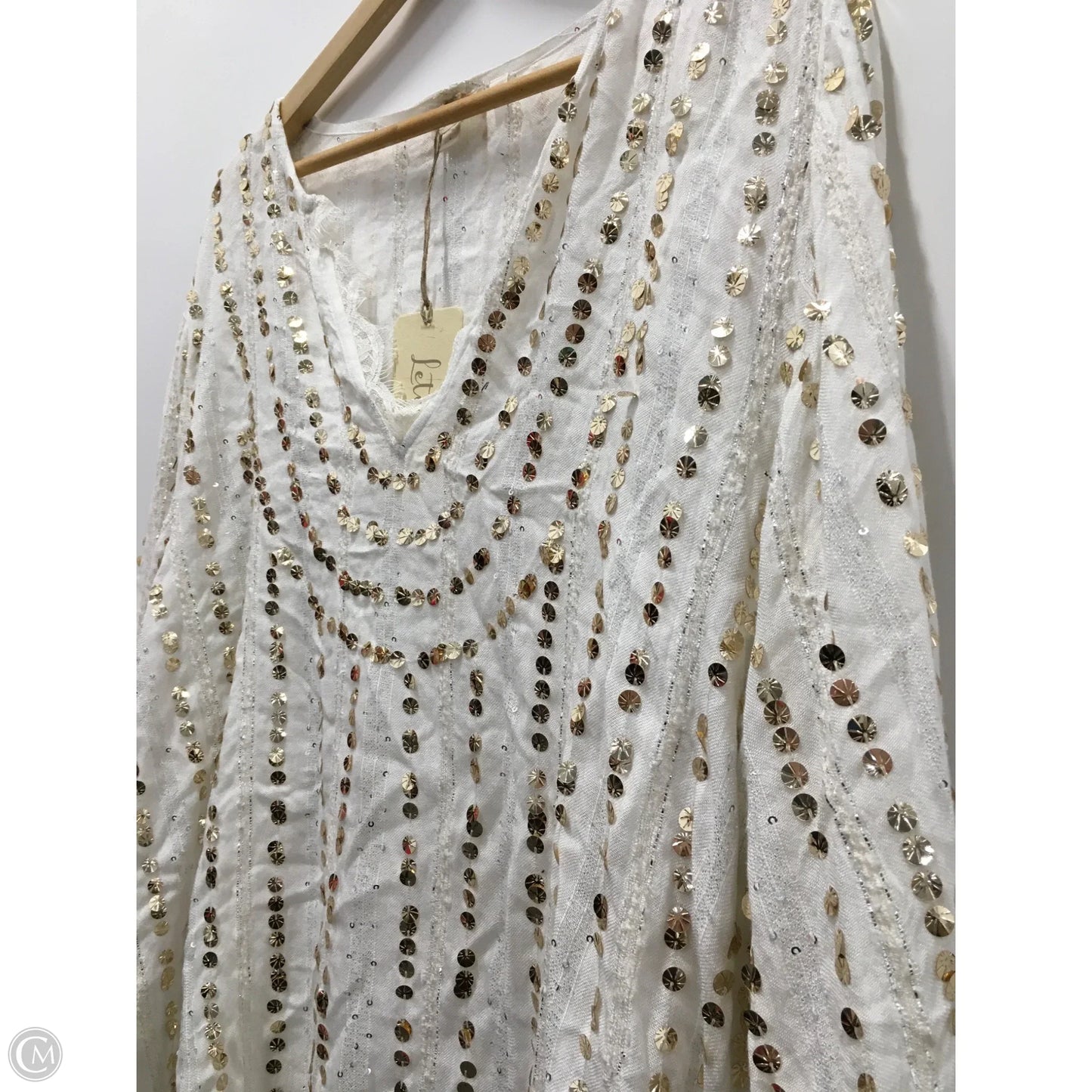 Top Long Sleeve By Let Me Be In Gold & White, Size: L