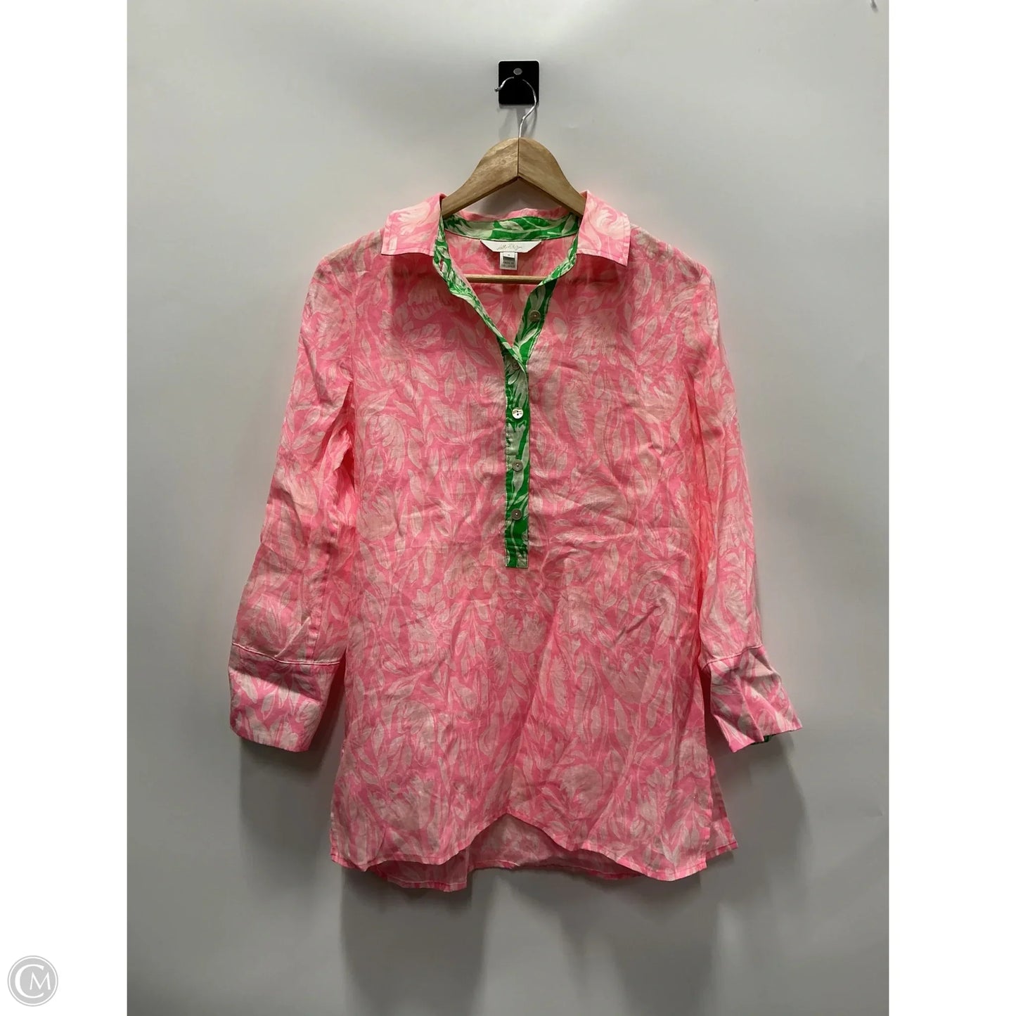 Top Long Sleeve Designer By Lilly Pulitzer In Pink, Size: S