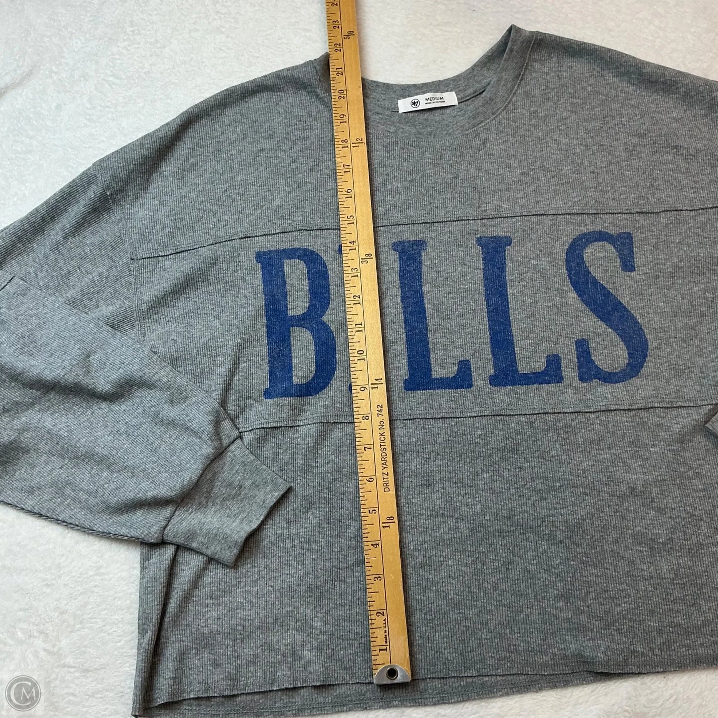 Top Long Sleeve By Clothes Mentor In Grey, Size: M