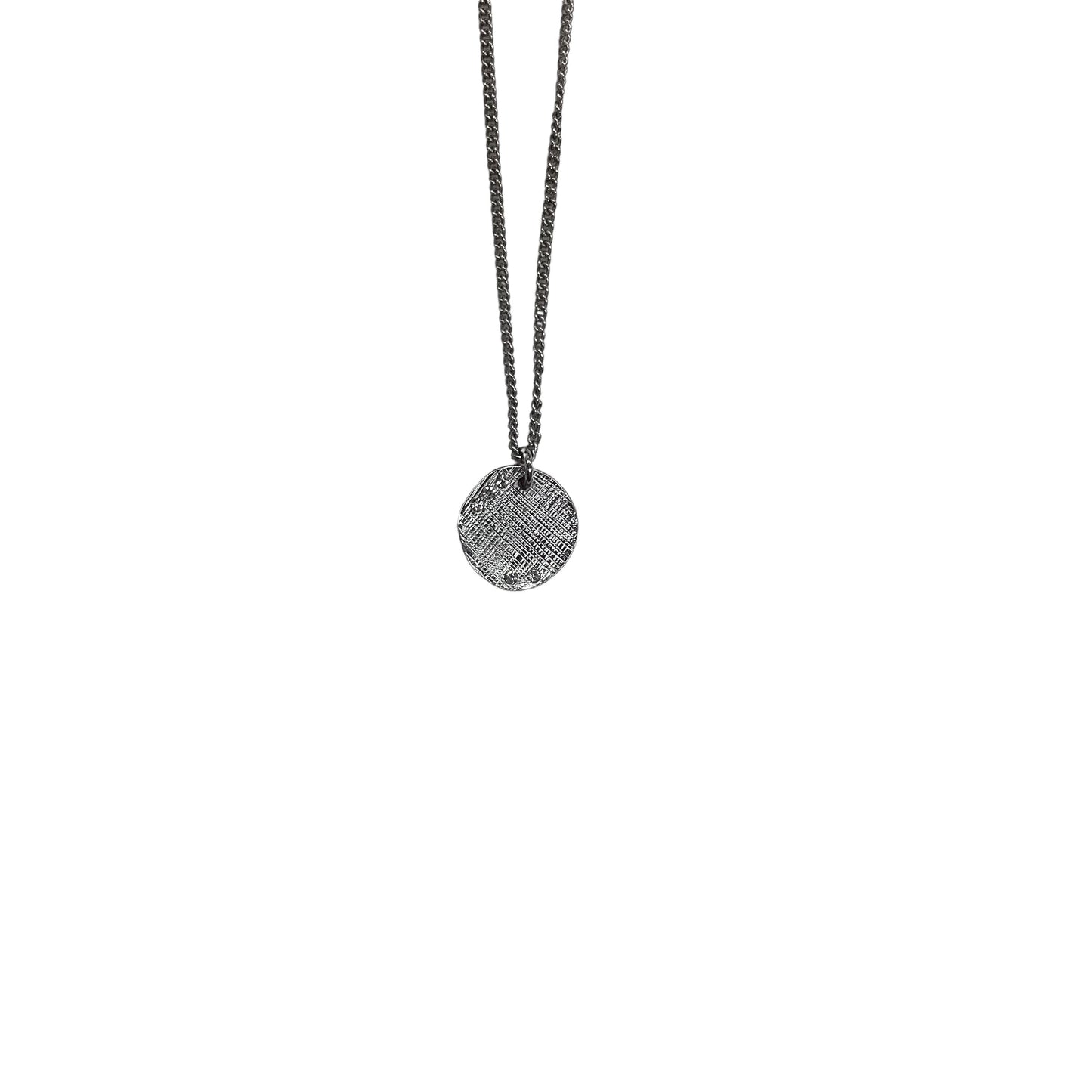 Necklace Charm By Clothes Mentor In Silver