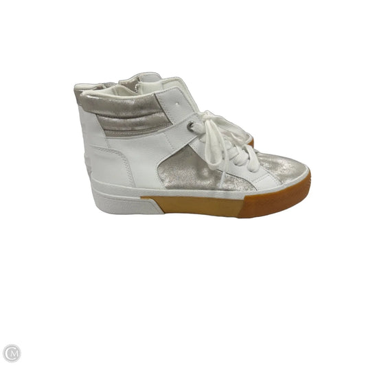 Shoes Sneakers By Blowfish In White, Size: 7.5