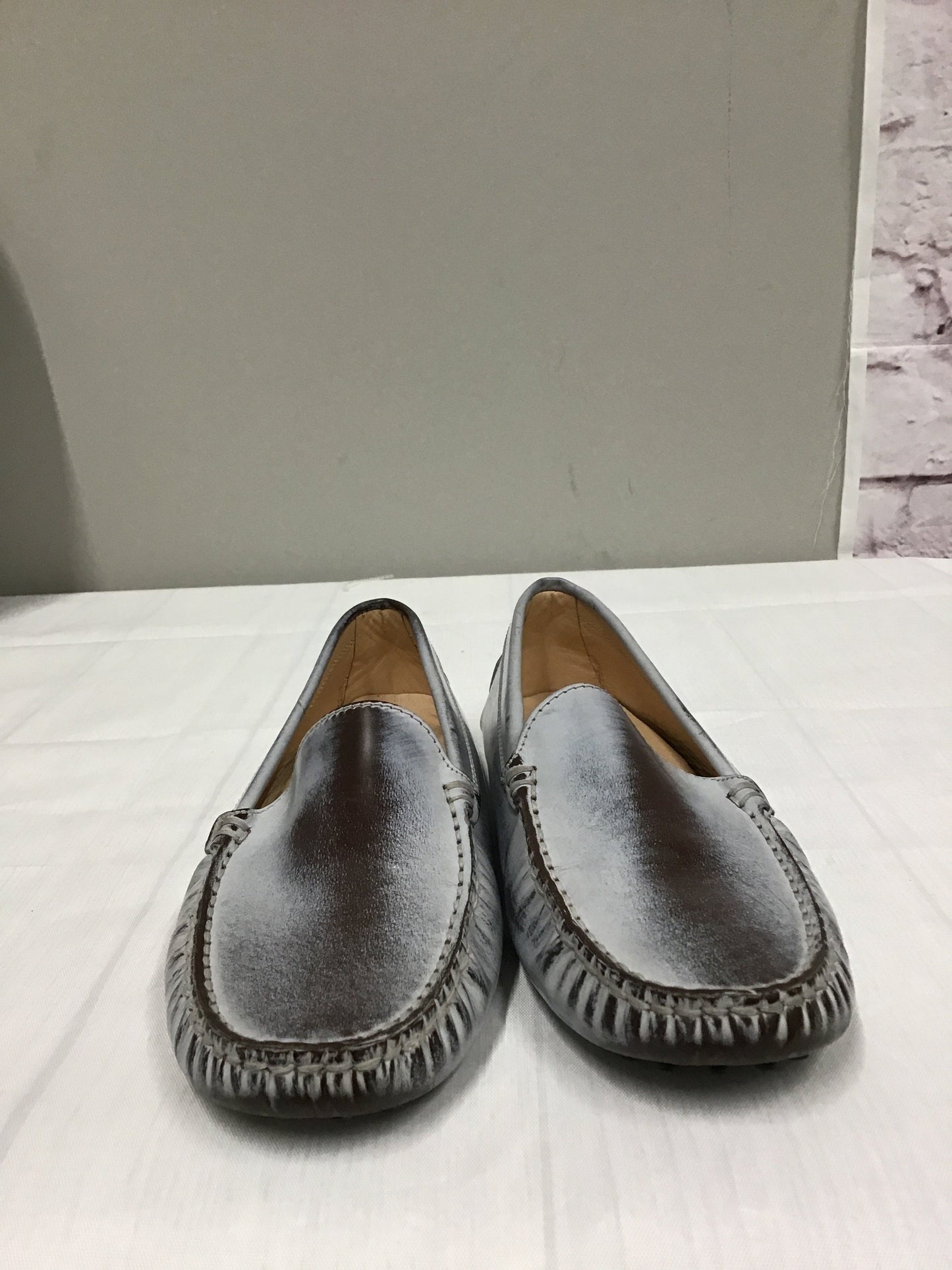 Shoes Flats Moccasin By Tods  Size: 6