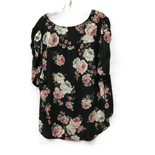 Top Short Sleeve By Torrid In Black, Size: 3x