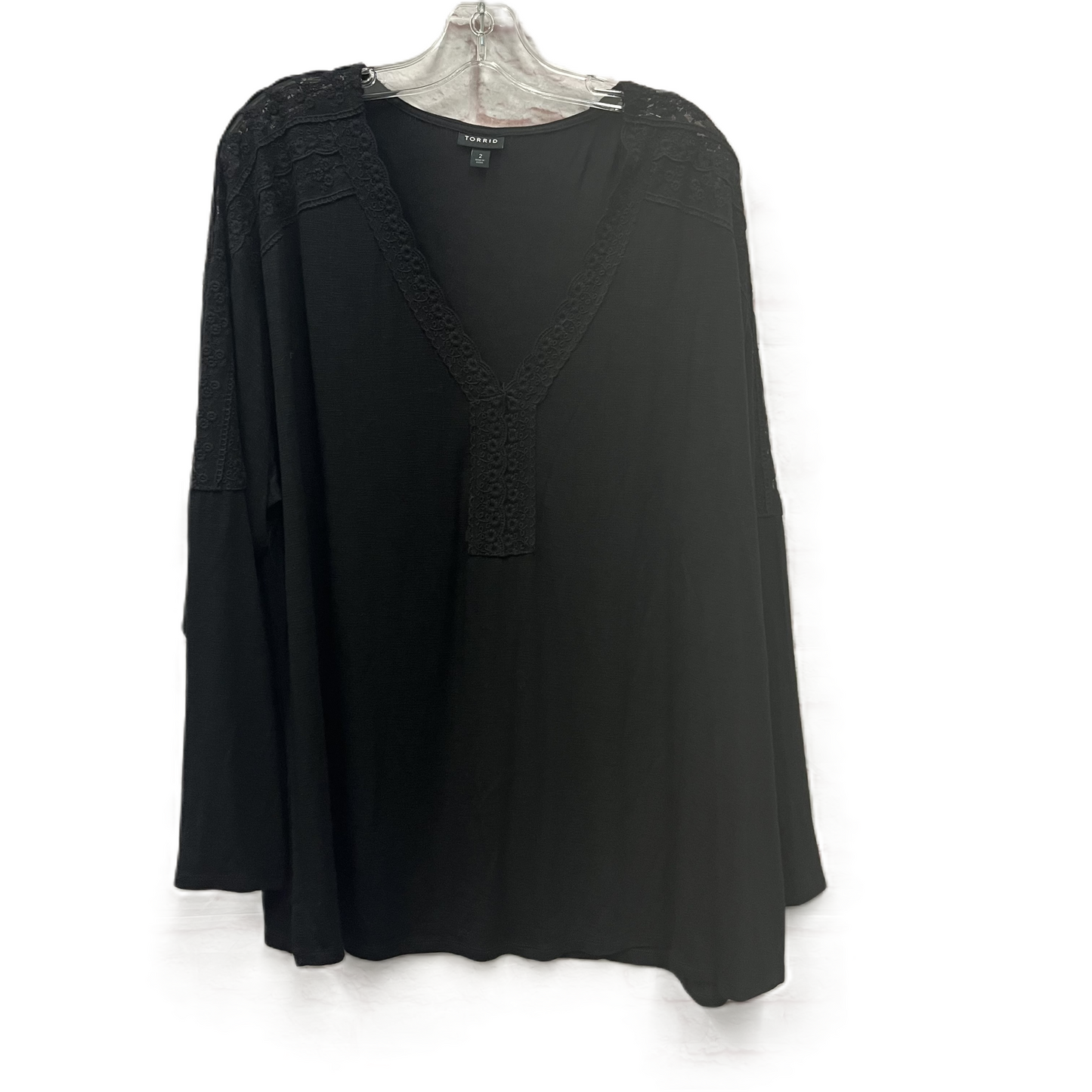 Top Long Sleeve By Torrid In Black, Size: 2x