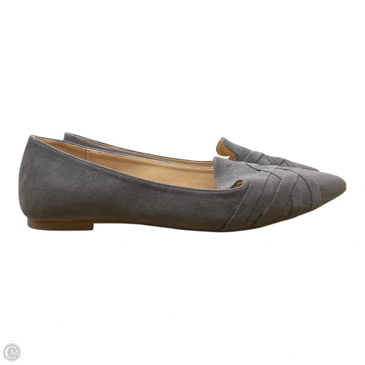 Shoes Flats By Journee In Grey, Size: 9