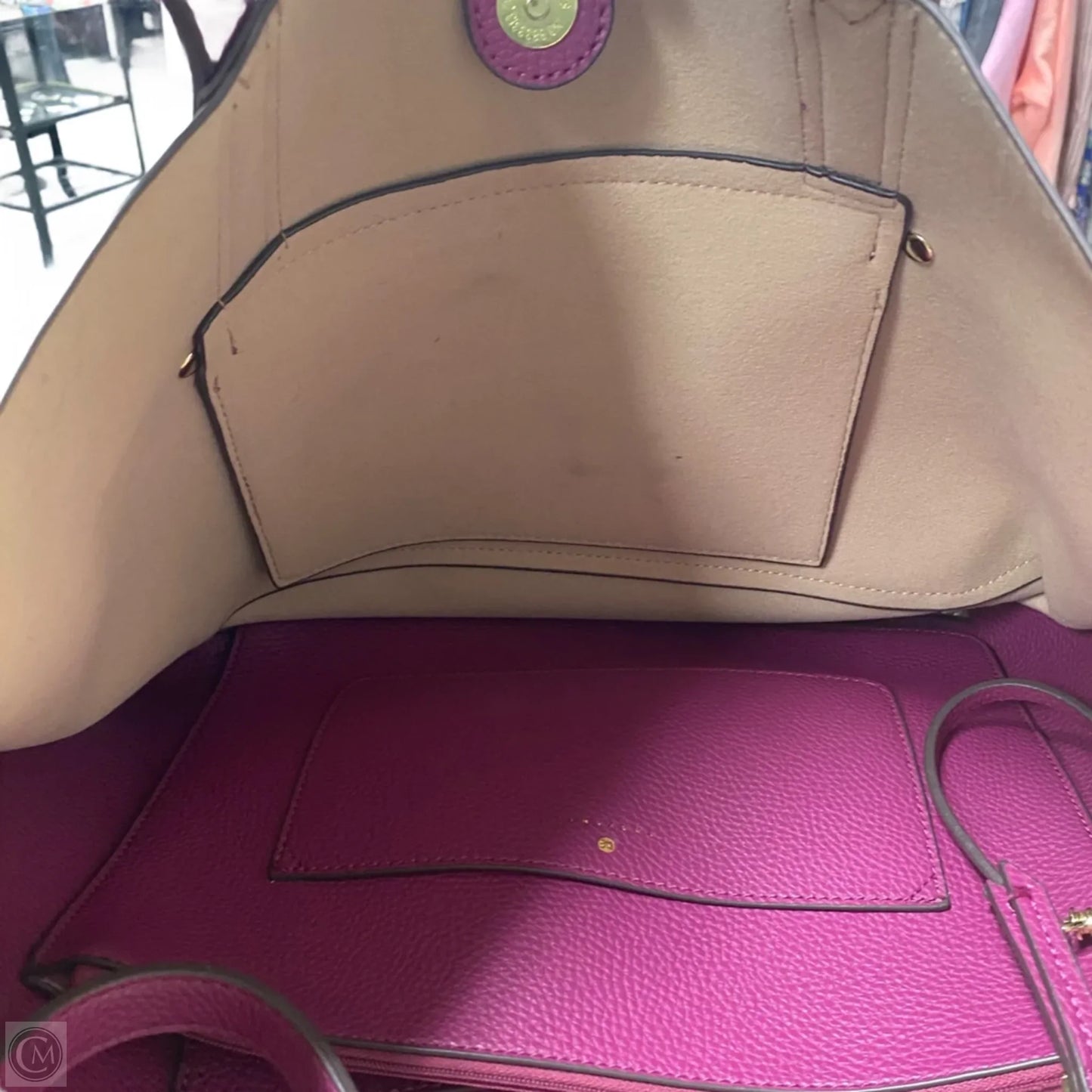 Handbag By travanti , Size: Large