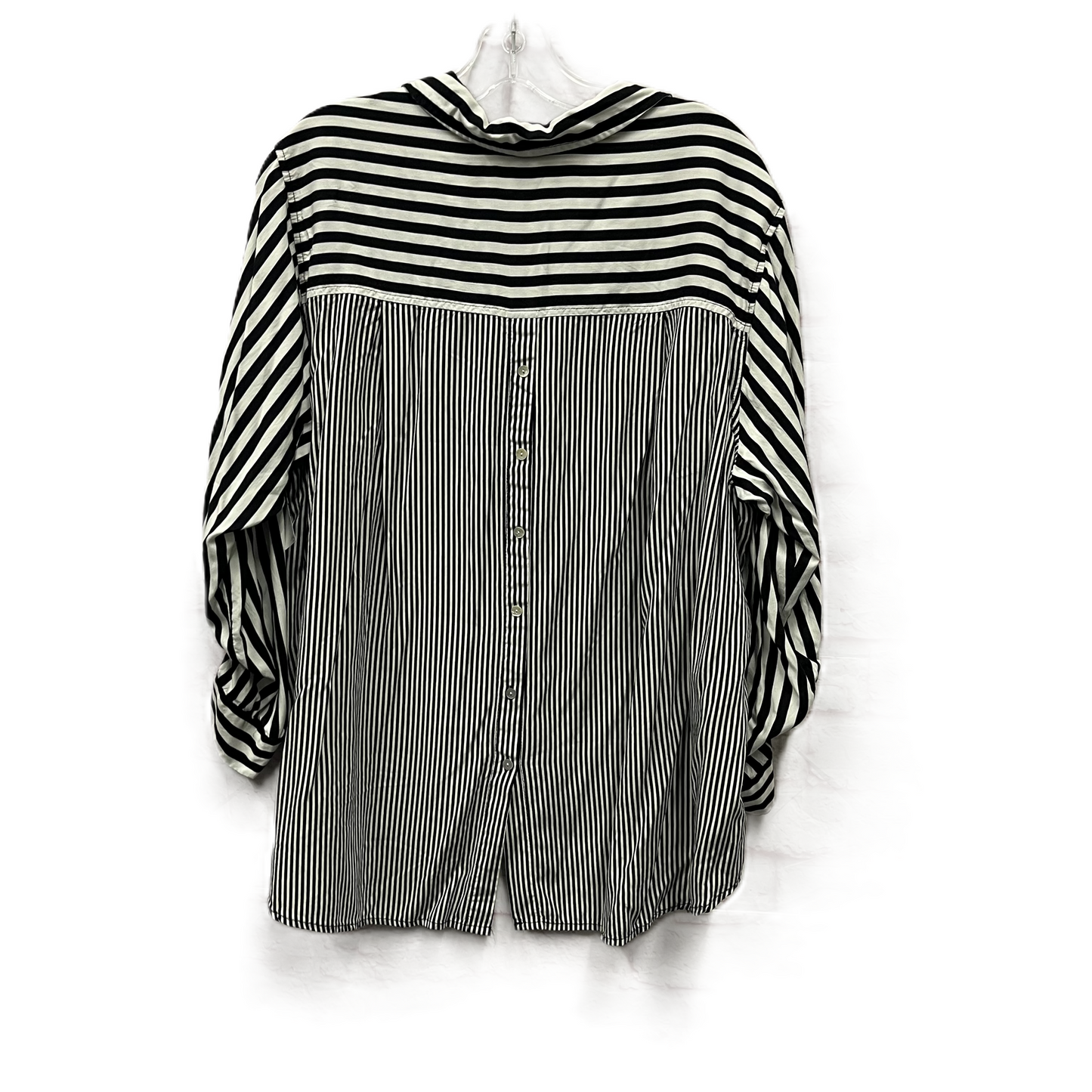 Top Long Sleeve By Jane And Delancey In Black & White, Size: 1x