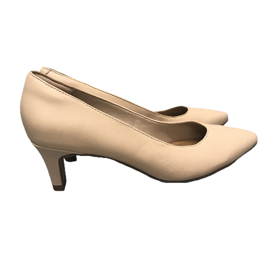 Taupe Shoes Heels Block By Clarks, Size: 7