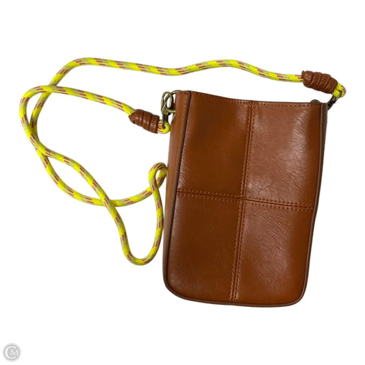 Crossbody By Universal Thread, Size: Medium