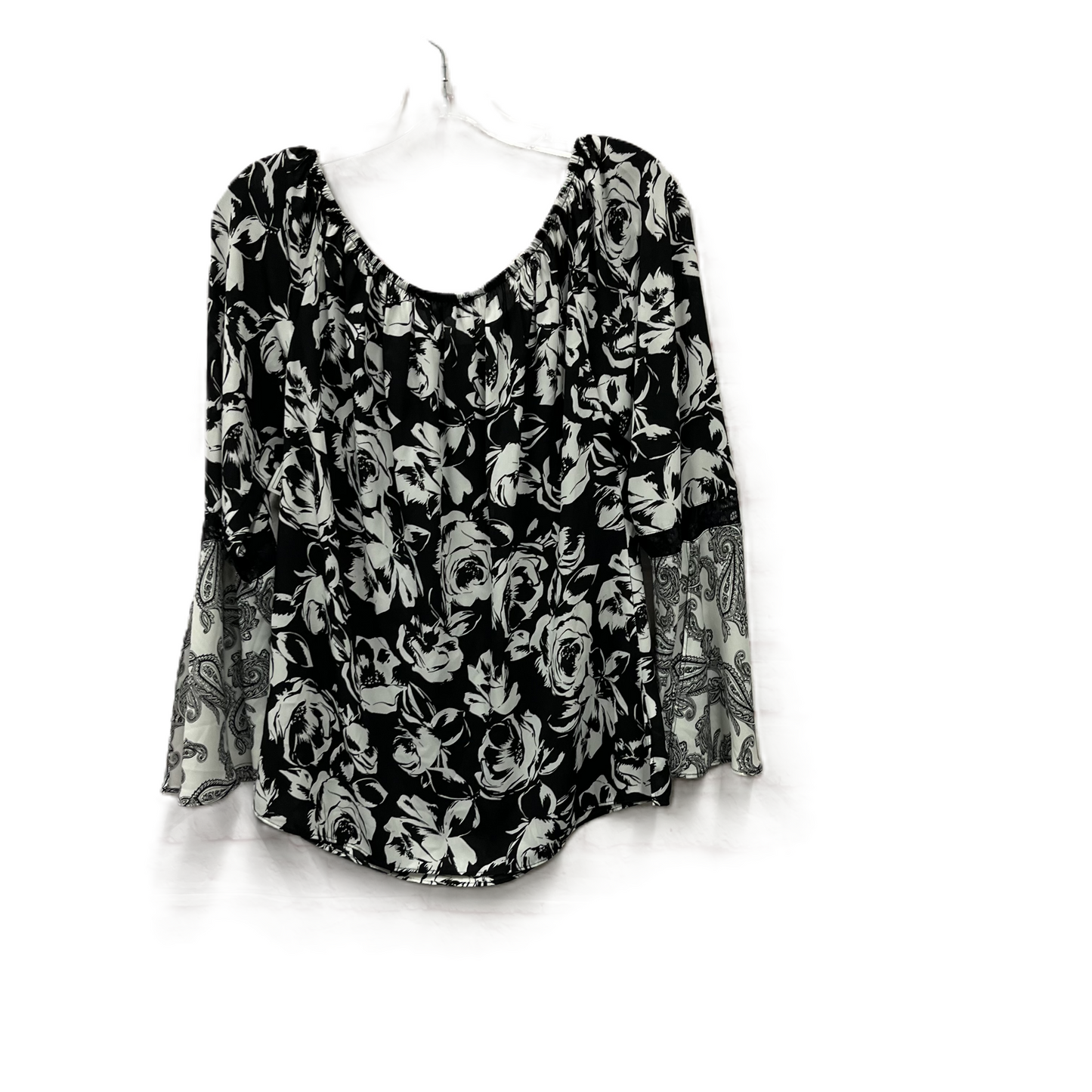 Top Long Sleeve By White House Black Market In Black & White, Size: M