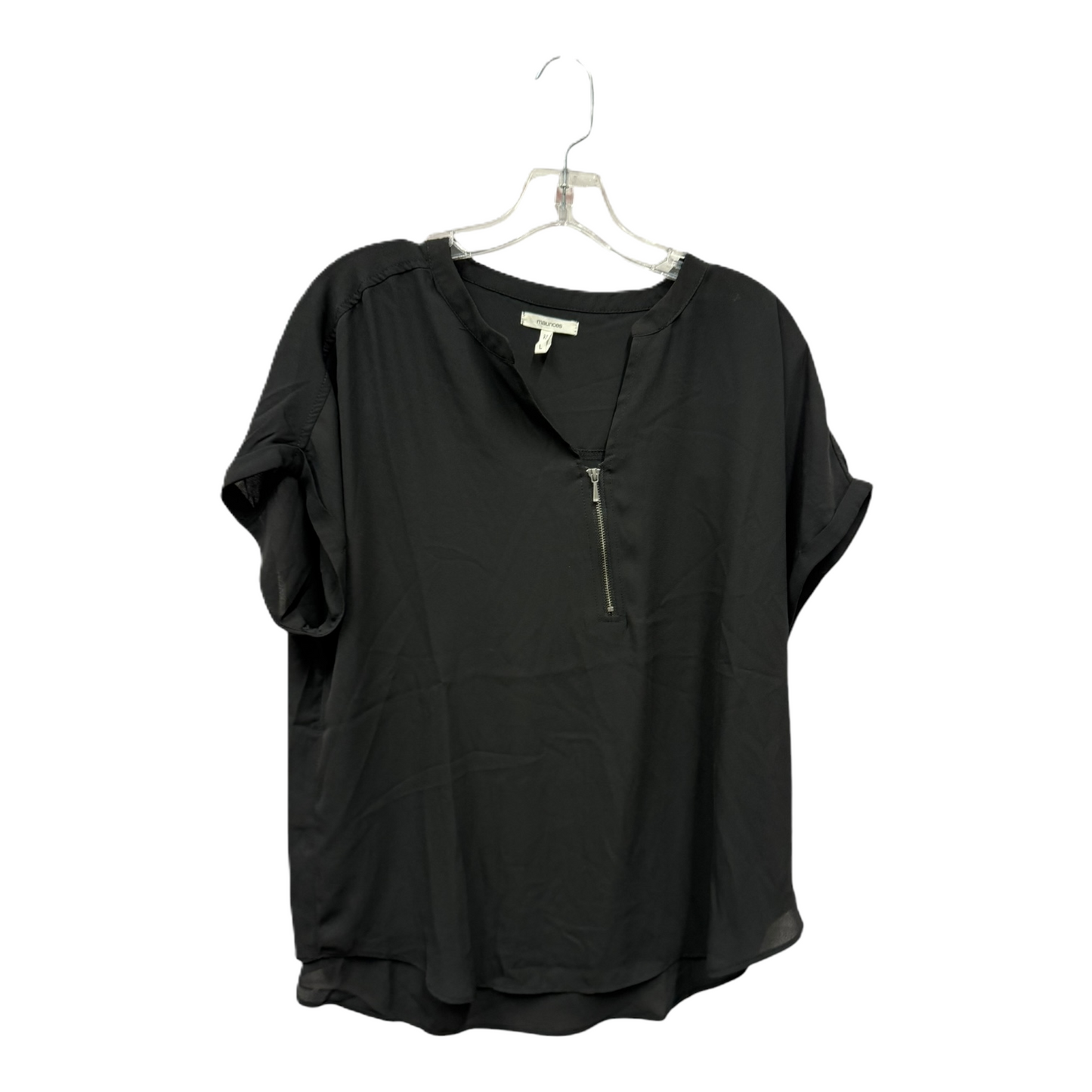 Top Short Sleeve By Maurices In Black, Size: L