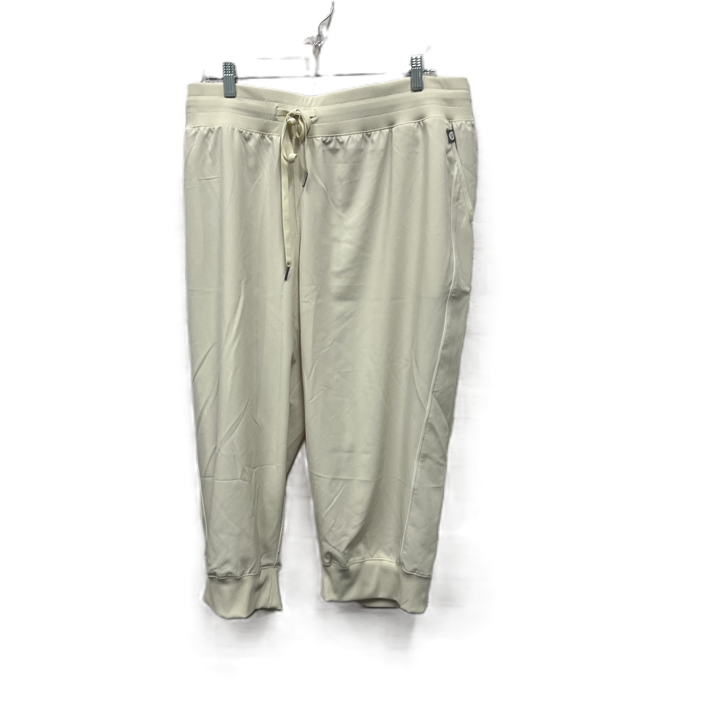 Athletic Capris By Livi Active In Beige, Size: 3x