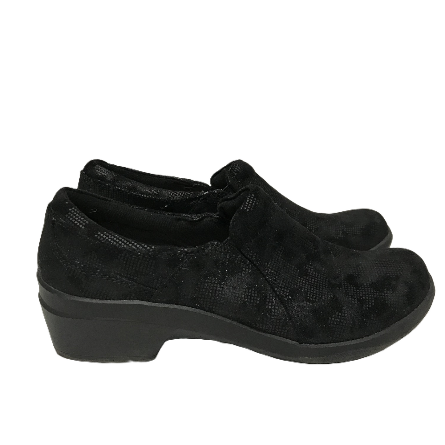 Black Shoes Flats By Clarks, Size: 7.5