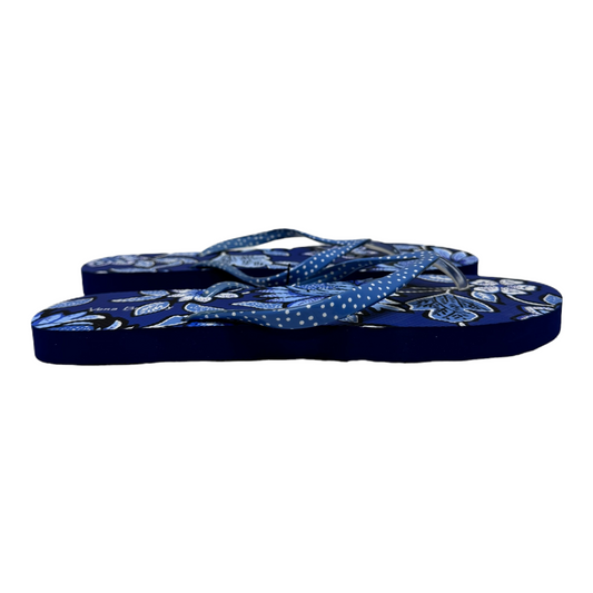 Blue Sandals Flats By Vera Bradley, Size: 9.5