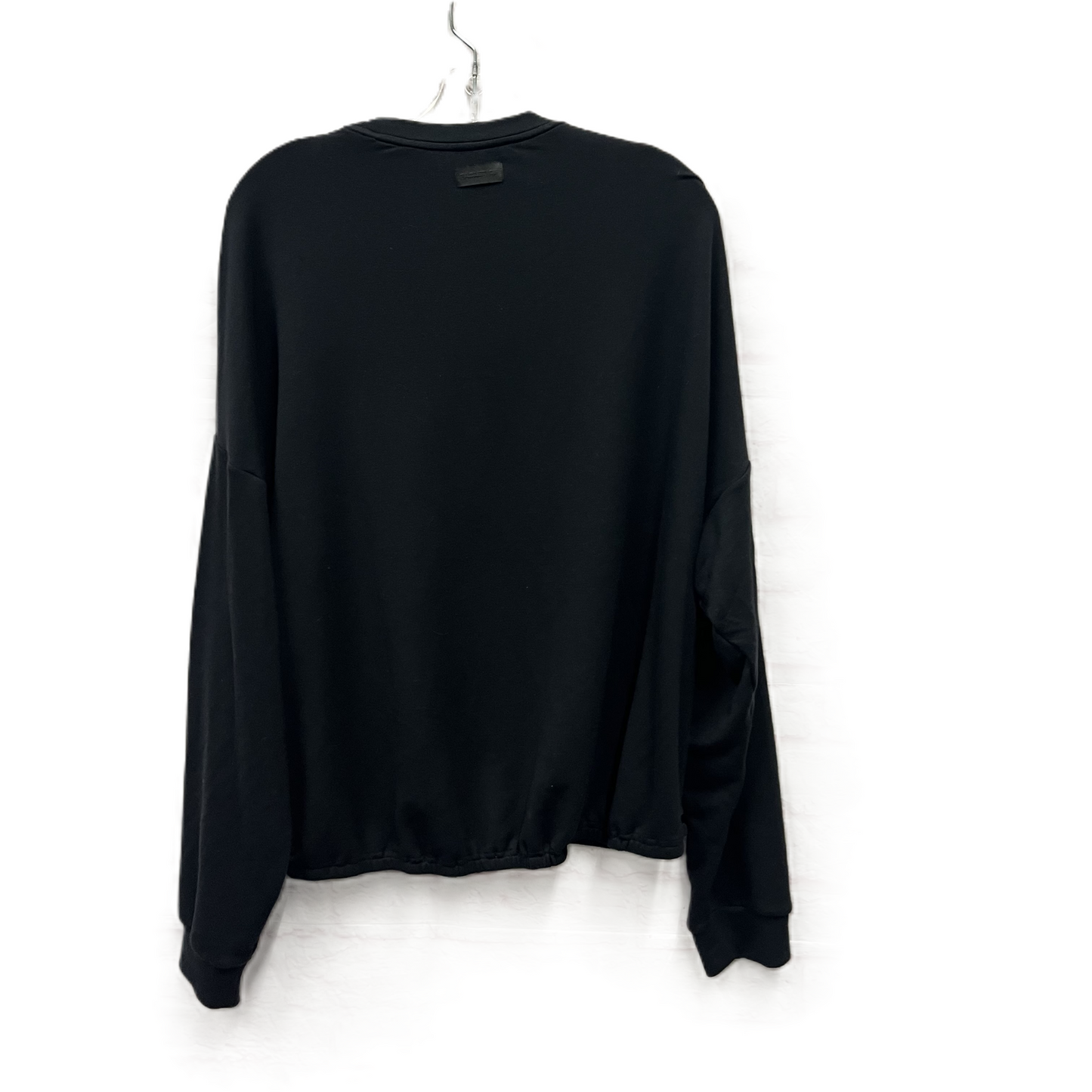 Athletic Top Long Sleeve Crewneck By Fabletics In Black, Size: 1x