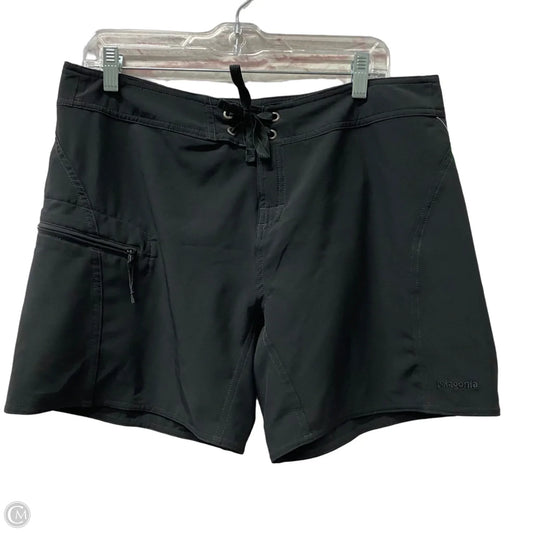 Athletic Shorts By Patagonia In Black, Size: L