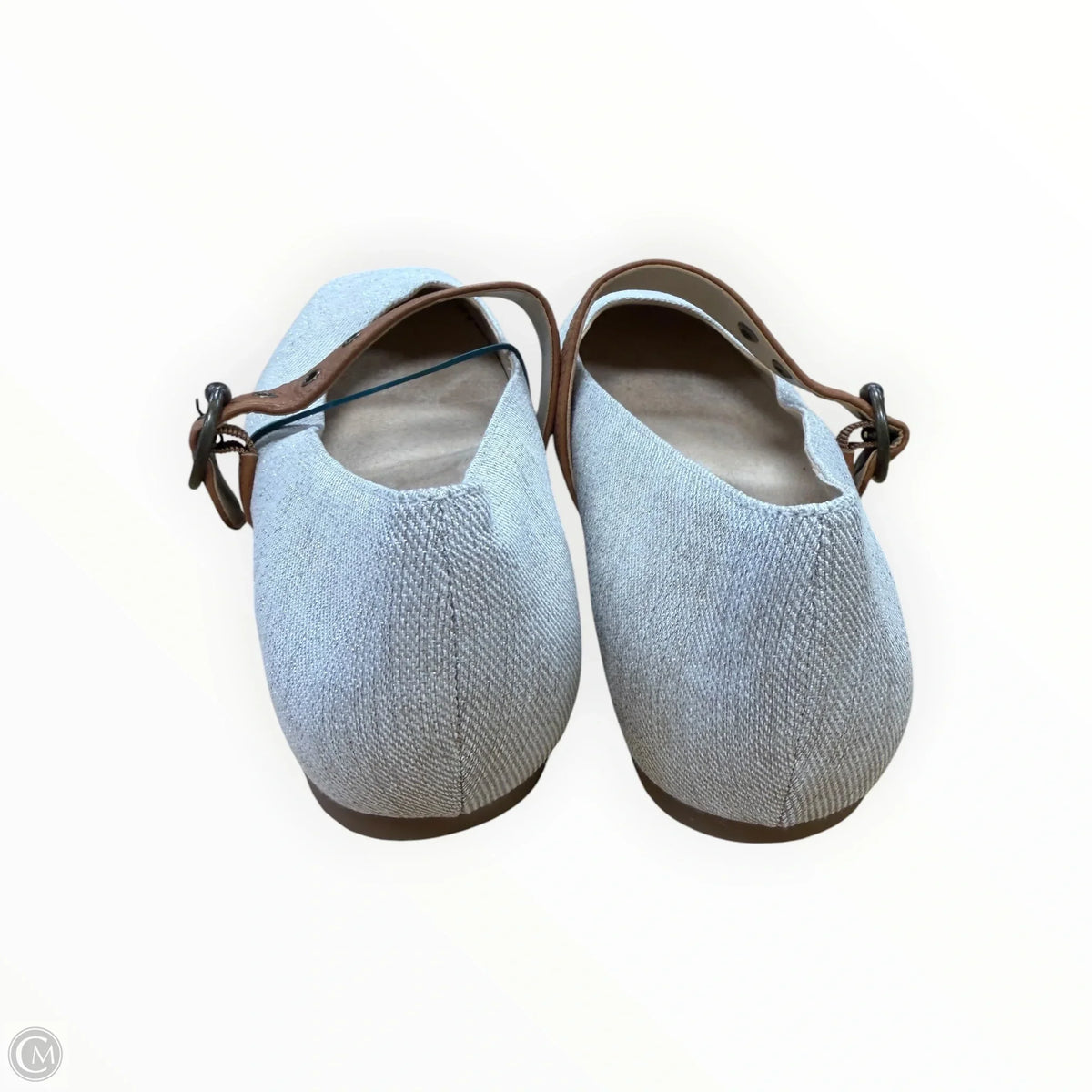 Shoes Flats By Vionic In Cream & Silver, Size: 8