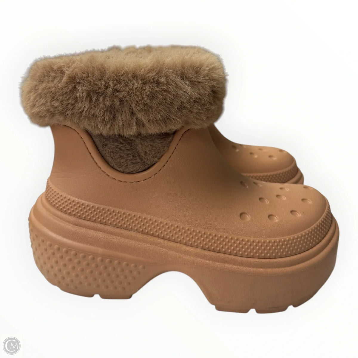 Boots Ankle Flats By Crocs In Tan, Size: 6