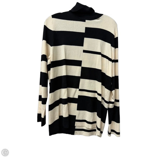 Top Long Sleeve By Chicos In Black & White, Size: Xl
