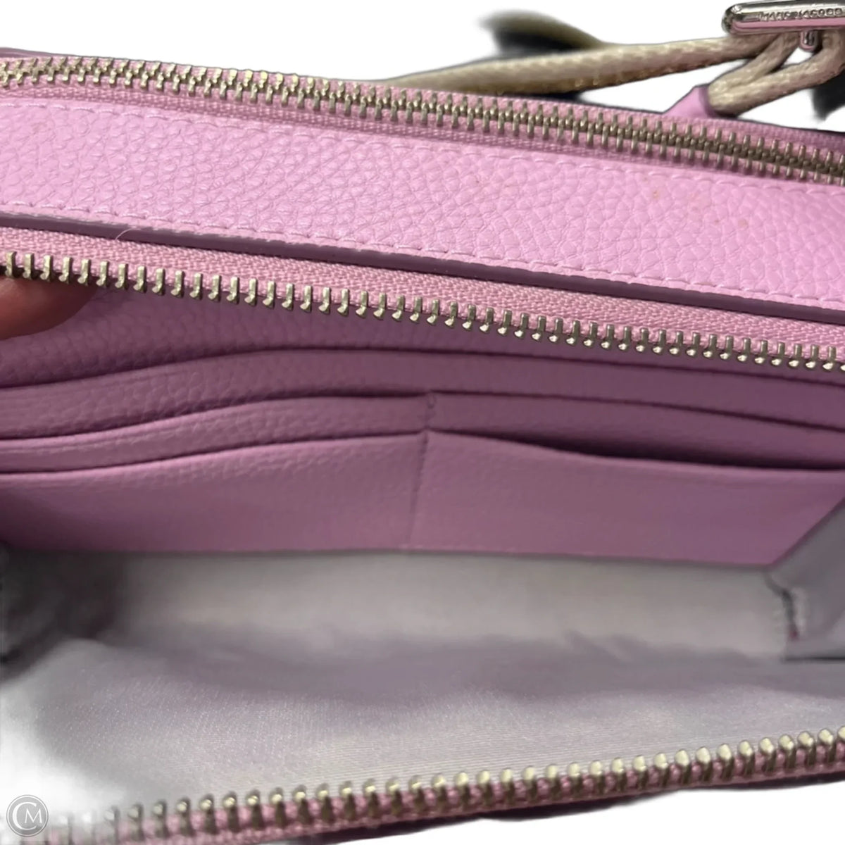 Crossbody Luxury Designer By Marc Jacobs, Size: Medium