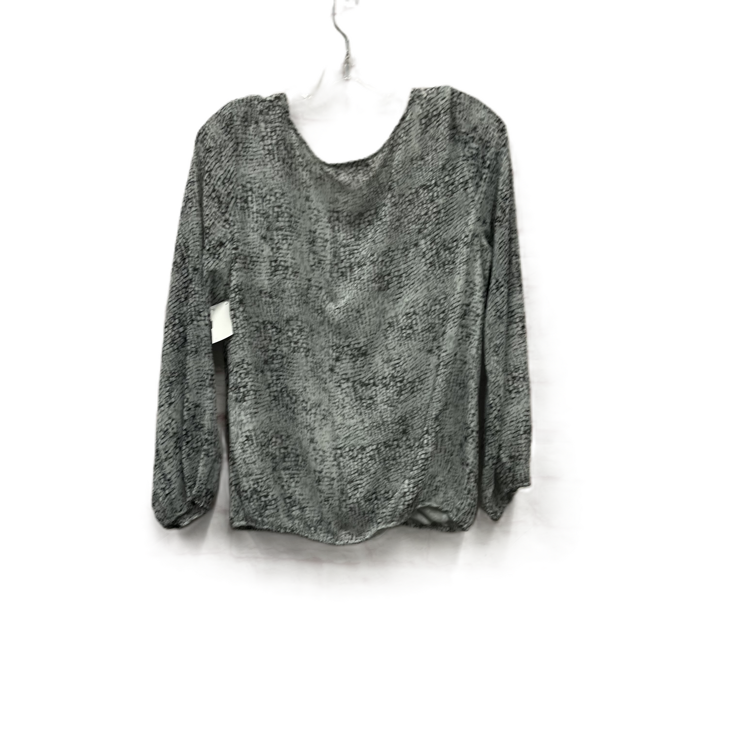 Top Long Sleeve By Vince Camuto In Grey, Size: M