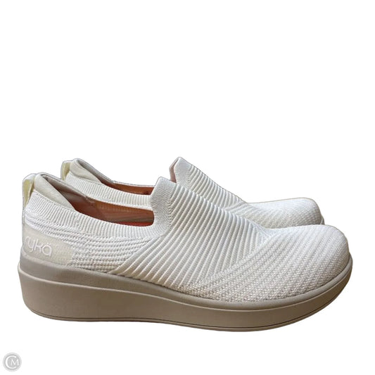 Shoes Flats By Ryka In Cream, Size: 7.5