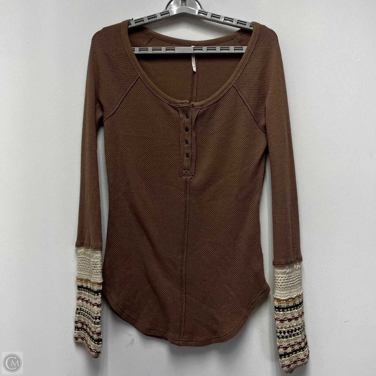 Top Long Sleeve By Free People In Beige, Size: M