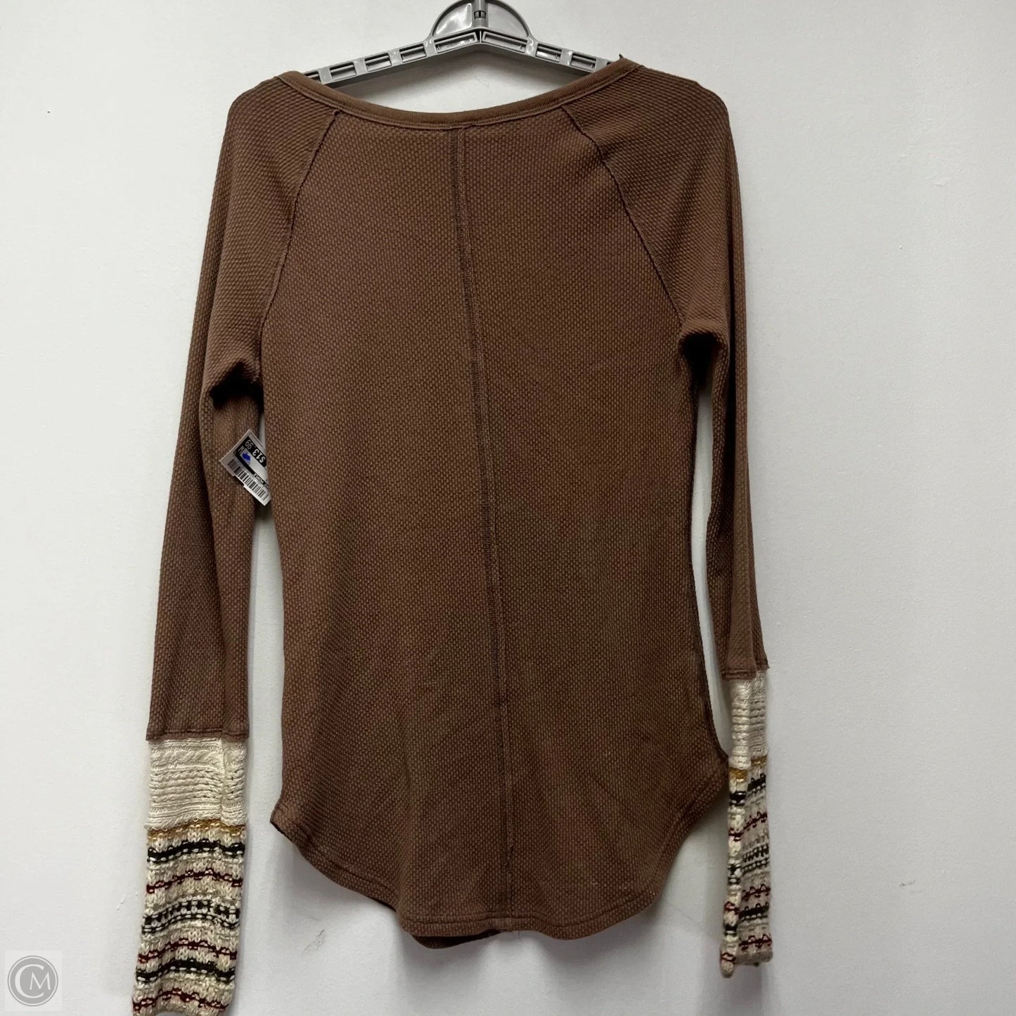 Top Long Sleeve By Free People In Beige, Size: M