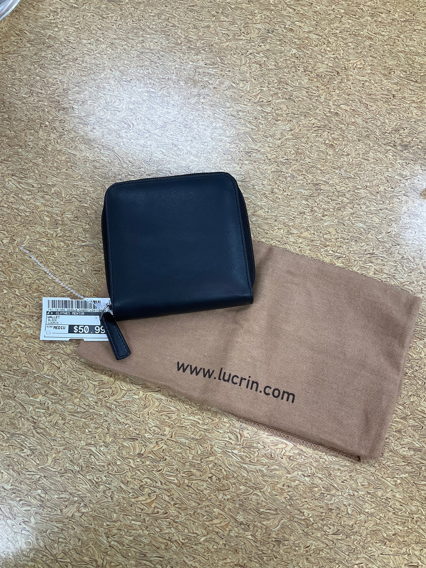 Wallet By Clothes Mentor, Size: Medium