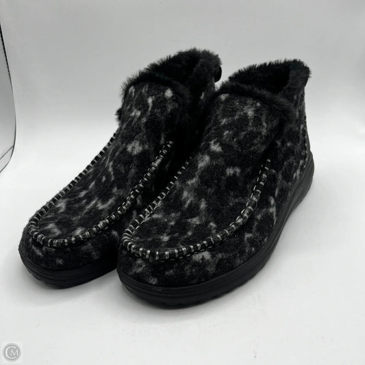 Boots Snow By Hey Dude In Animal Print, Size: 7