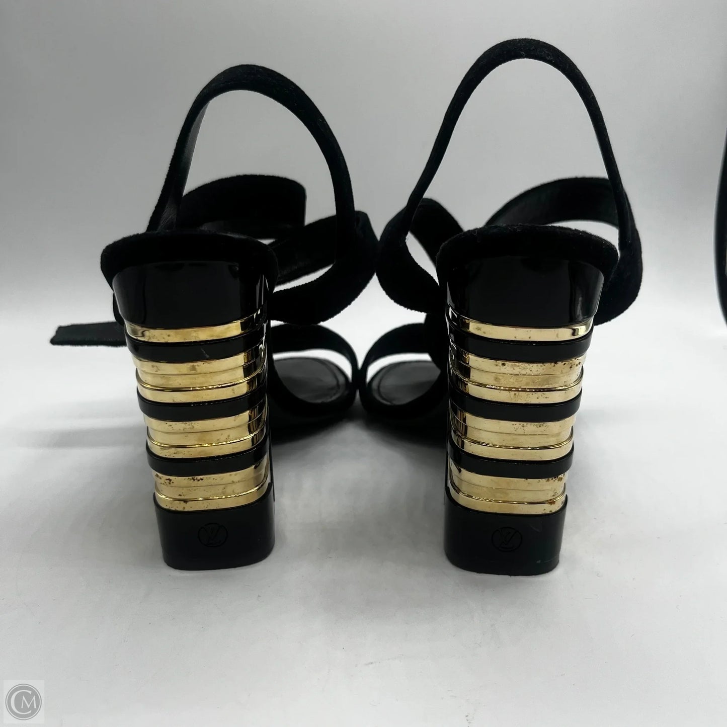 Sandals Luxury Designer By Louis Vuitton In Black & Gold, Size: 7.5