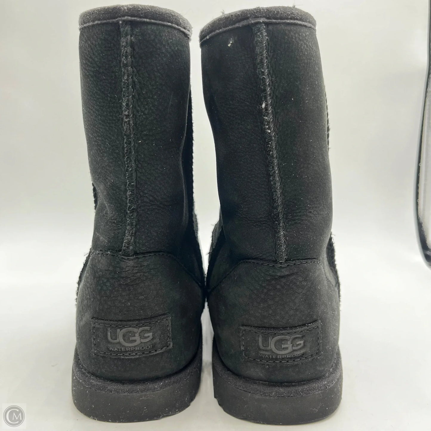 Boots Designer By Ugg In Black, Size: 6