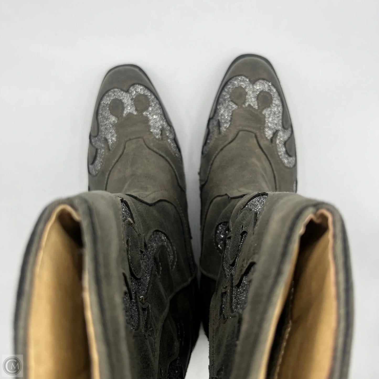 Boots Mid-calf Heels By Clothes Mentor In Silver, Size: 8.5