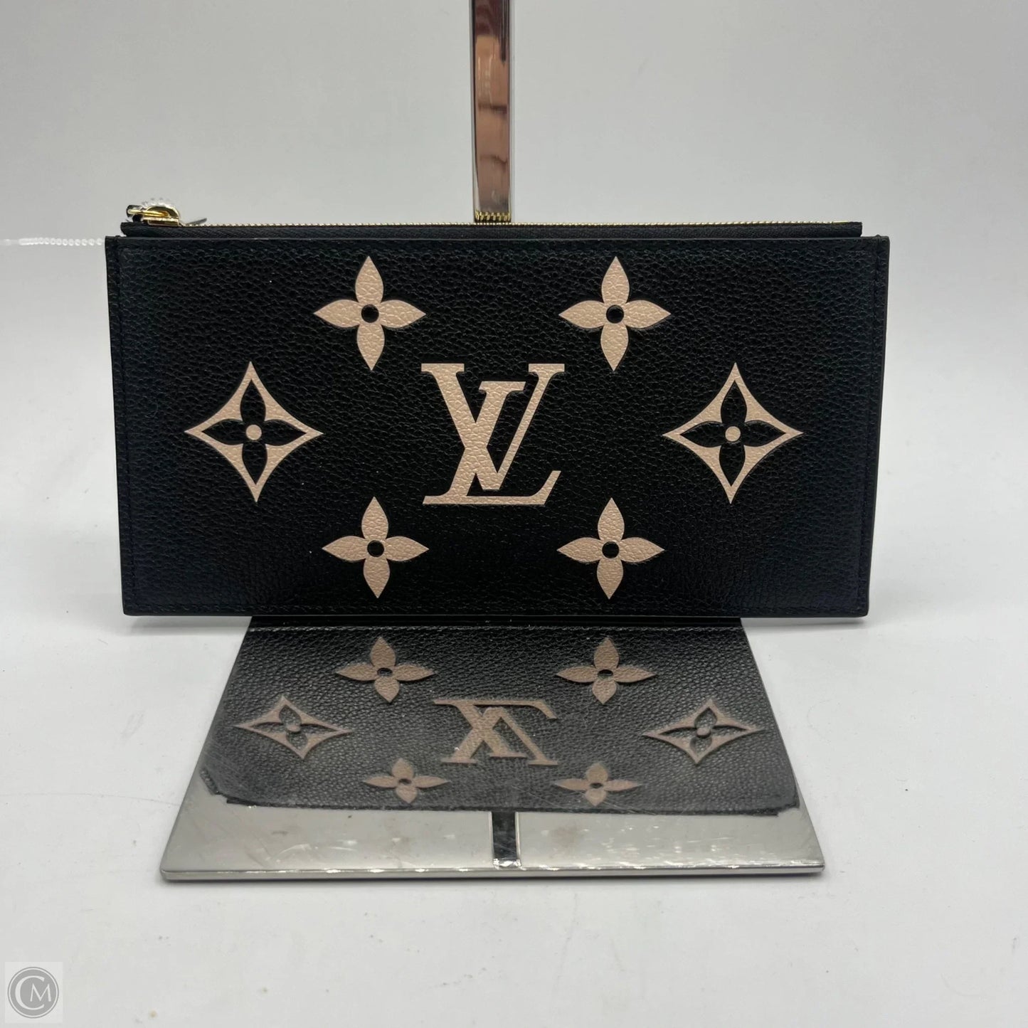 Wallet Luxury Designer By Louis Vuitton, Size: Small