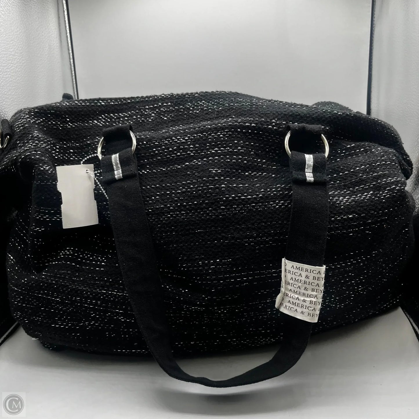 Tote By Cmb, Size: Large