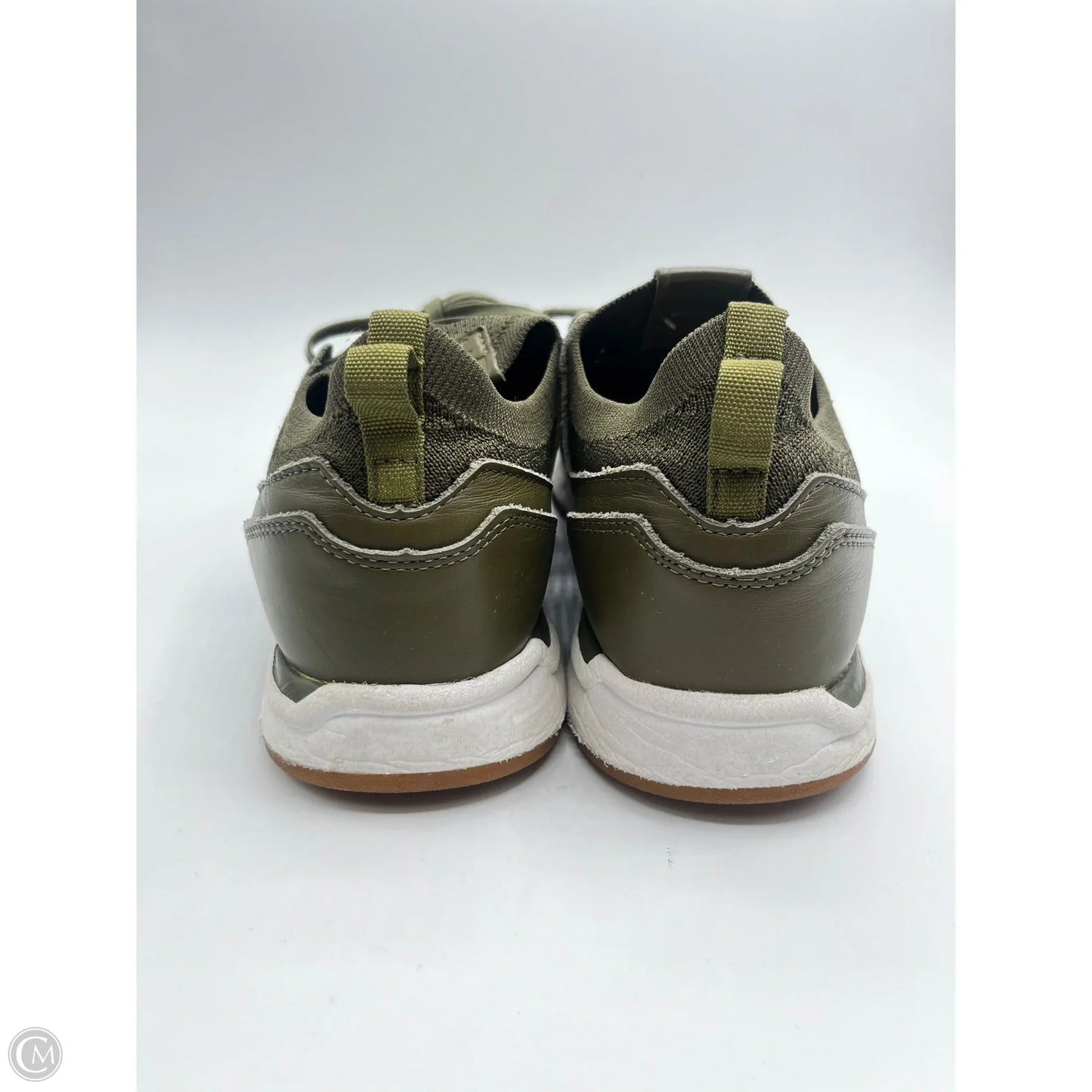 Shoes Athletic By New Balance In Green, Size: 8