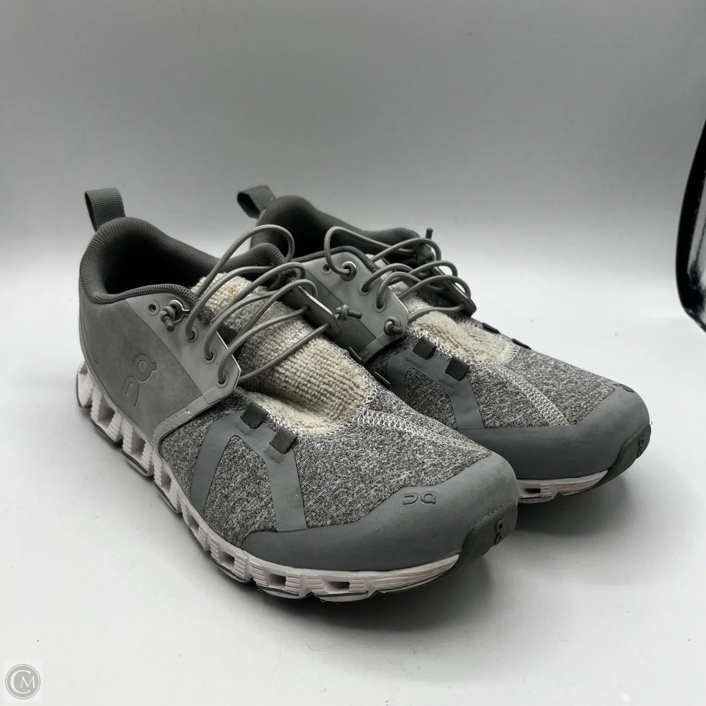 Shoes Athletic By On Cloud In Grey, Size: 6.5