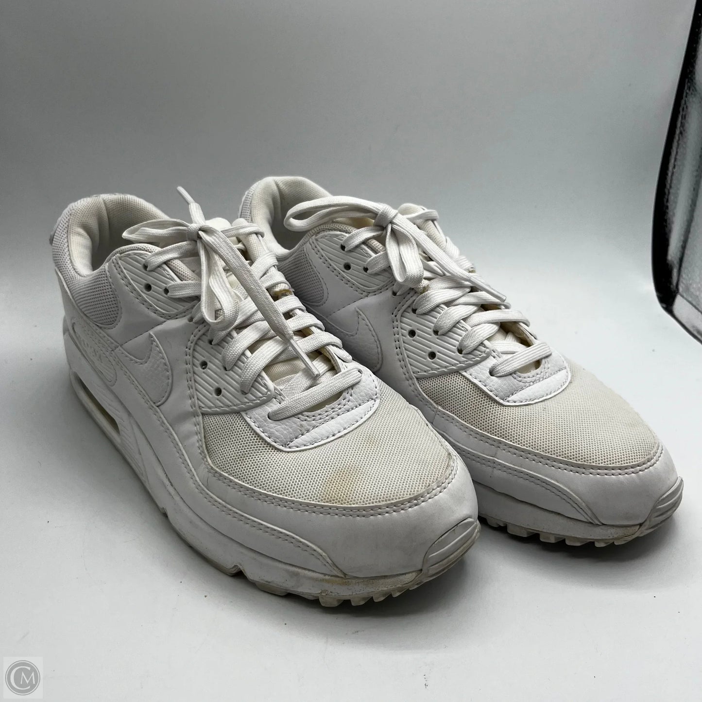 Shoes Athletic By Nike In White, Size: 11