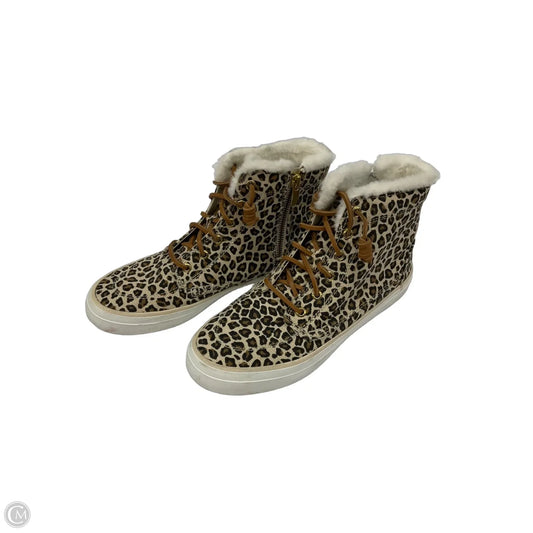 Shoes Flats By Clothes Mentor In Animal Print, Size: 7.5