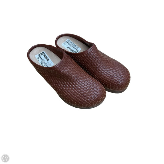 Shoes Heels Block By Clothes Mentor In Brown, Size: 7