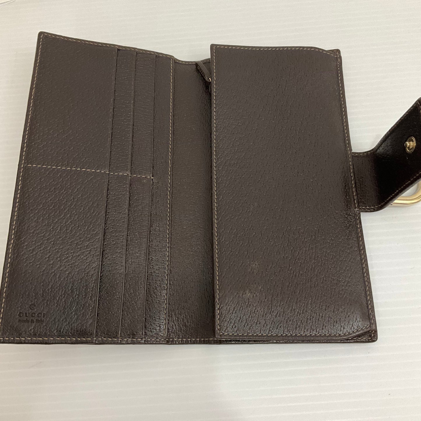 Wallet Luxury Designer By Gucci, Size: Medium