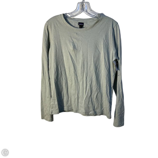 Top Short Sleeve By Patagonia In Green, Size: M